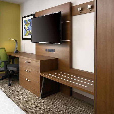 Holiday Inn Express Hotel & Suites Olive Branch By Ihg Екстер'єр фото