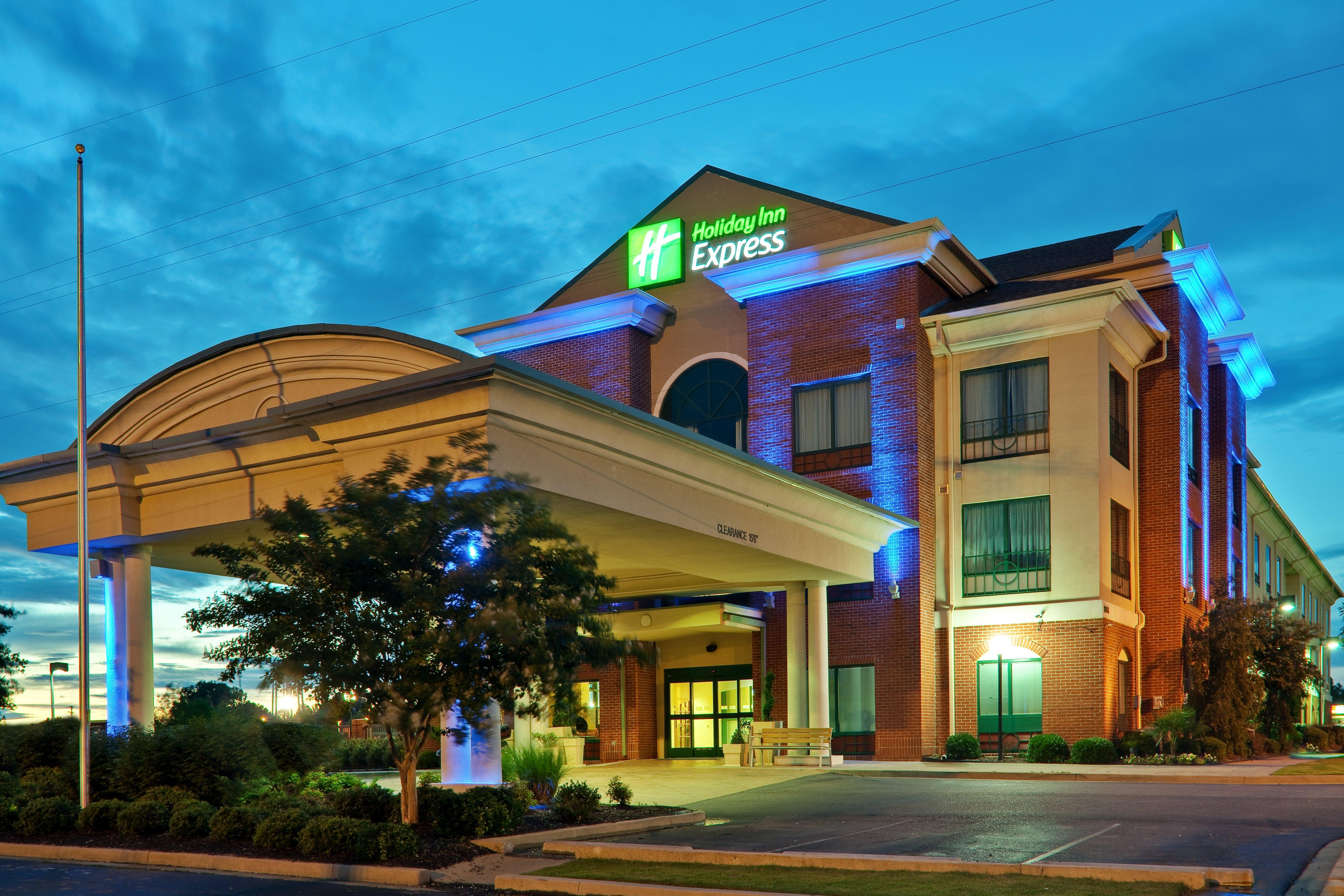 Holiday Inn Express Hotel & Suites Olive Branch By Ihg Екстер'єр фото